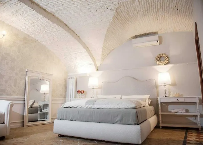 Cimarra Chiara - Ultra Luxurious Apt Near Coliseum