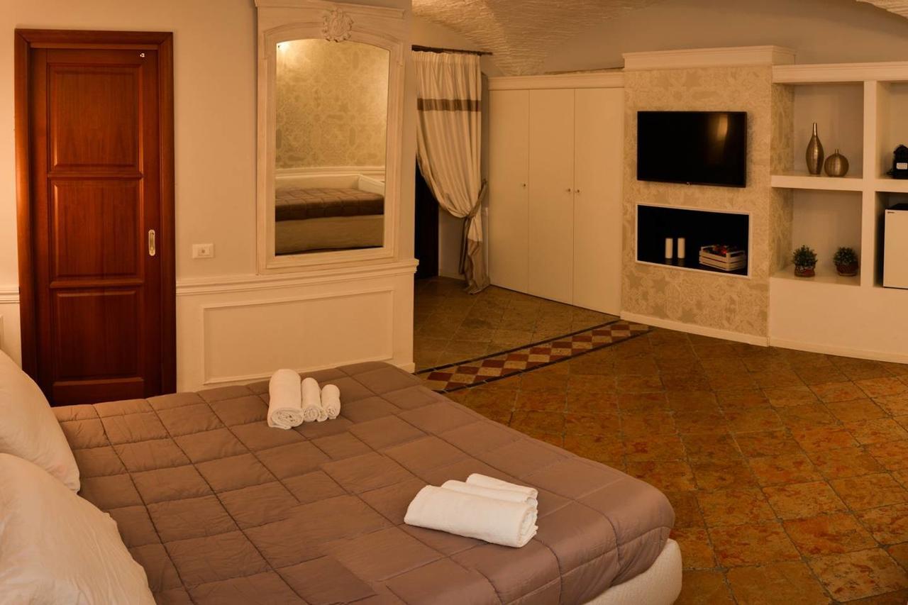 Cimarra Chiara - Ultra Luxurious Near Coliseum Casa vacanze